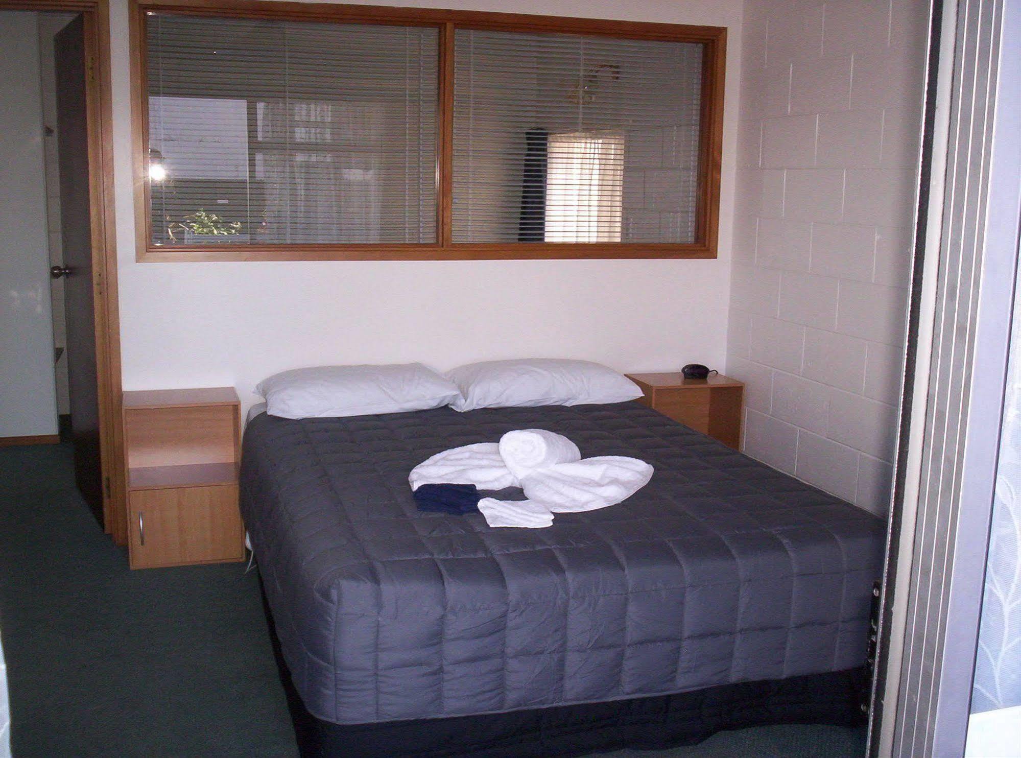 Broadway Motor Inn Palmerston North Buitenkant foto